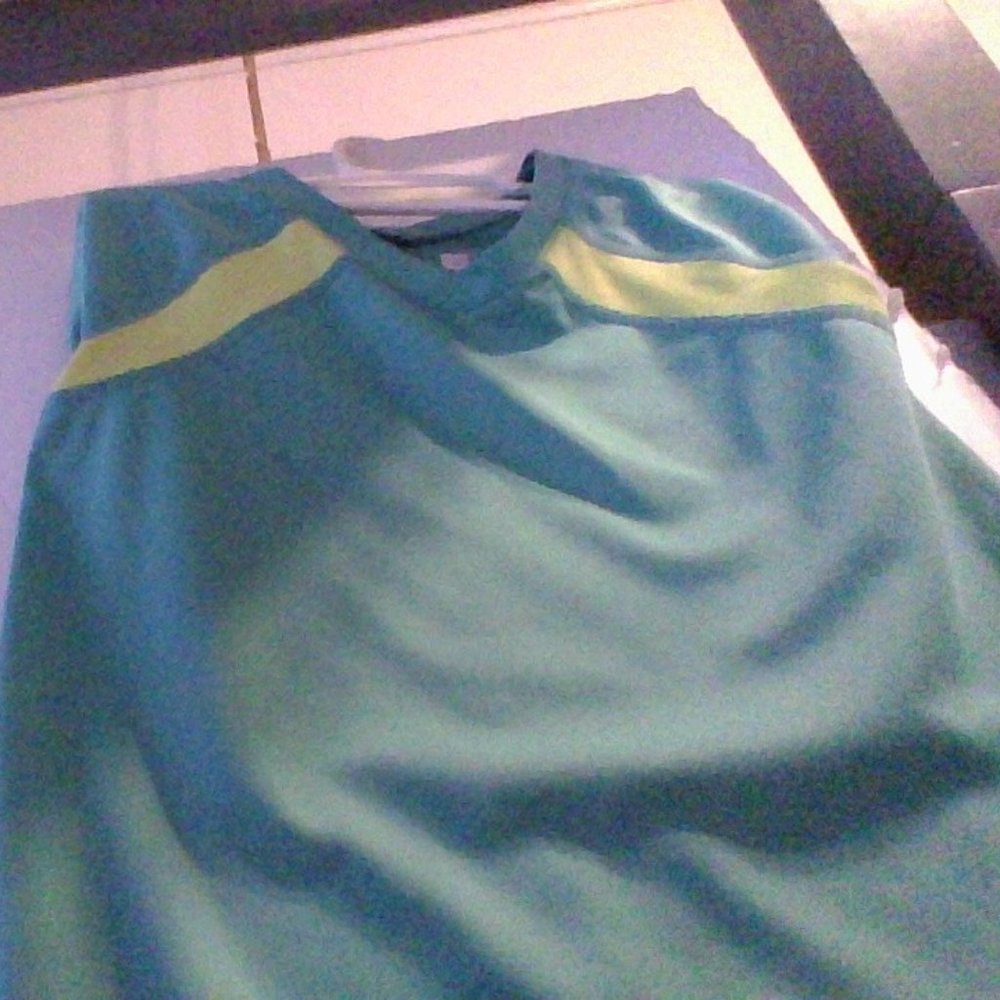 a shirt for girls